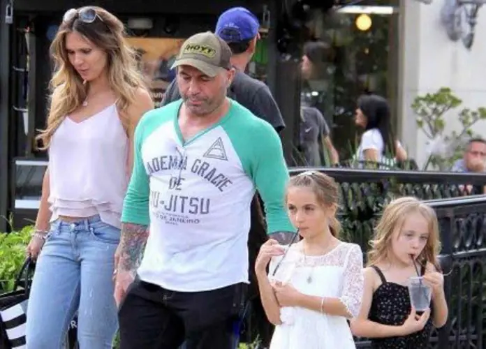 Jessica and Joe Rogan with their two daughters Rosy and Lola